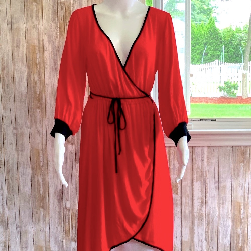 Eldridge Red Wrap MIDI dress w/ Black Piping
